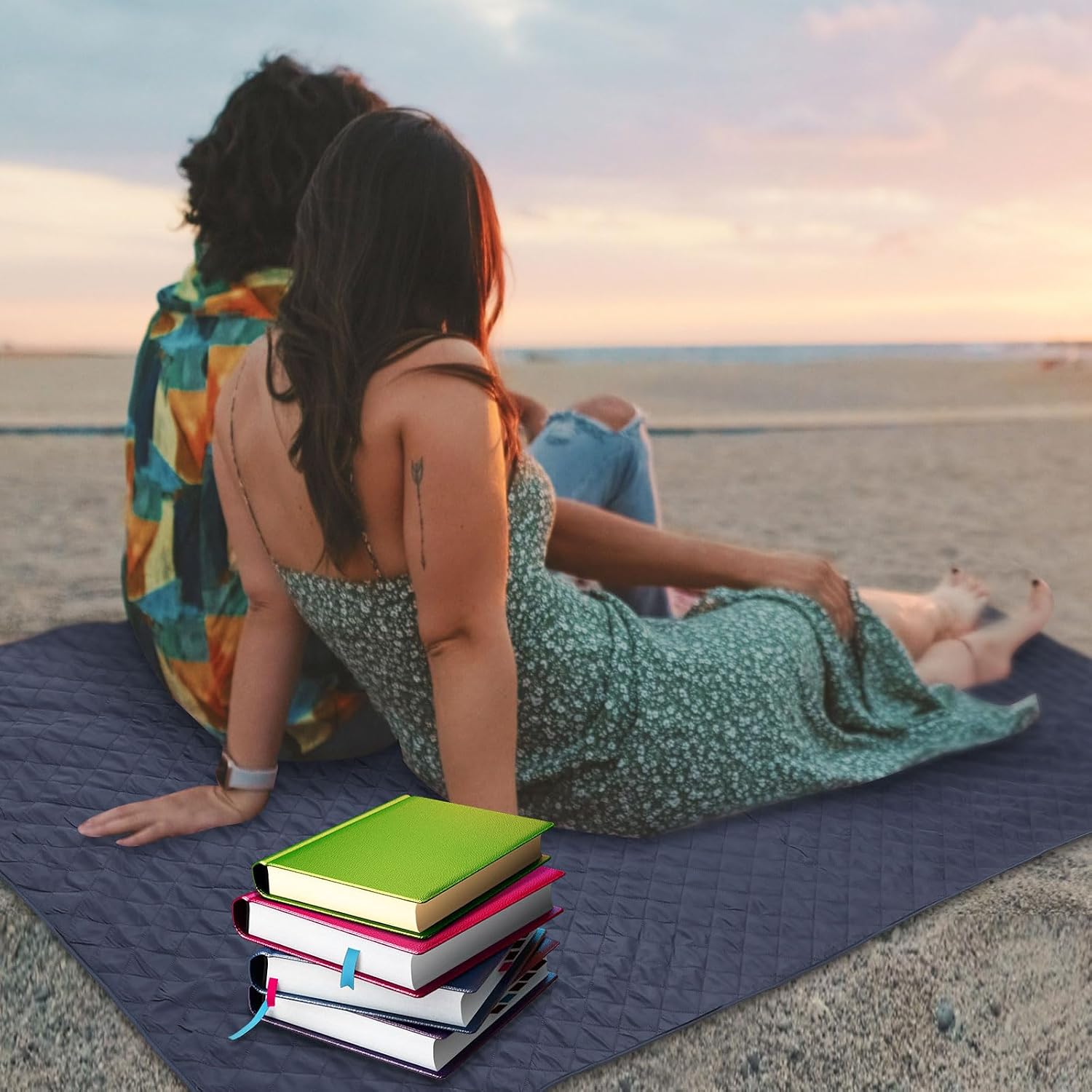 Navy Warm Waterproof Foldable Blanket
